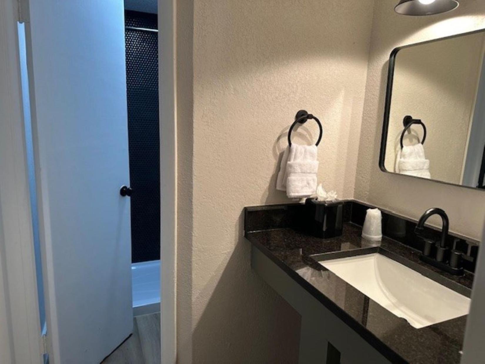 Western Lodge Стиймбоут Спрингс Екстериор снимка
