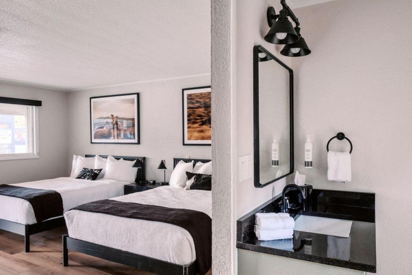 Western Lodge Стиймбоут Спрингс Екстериор снимка