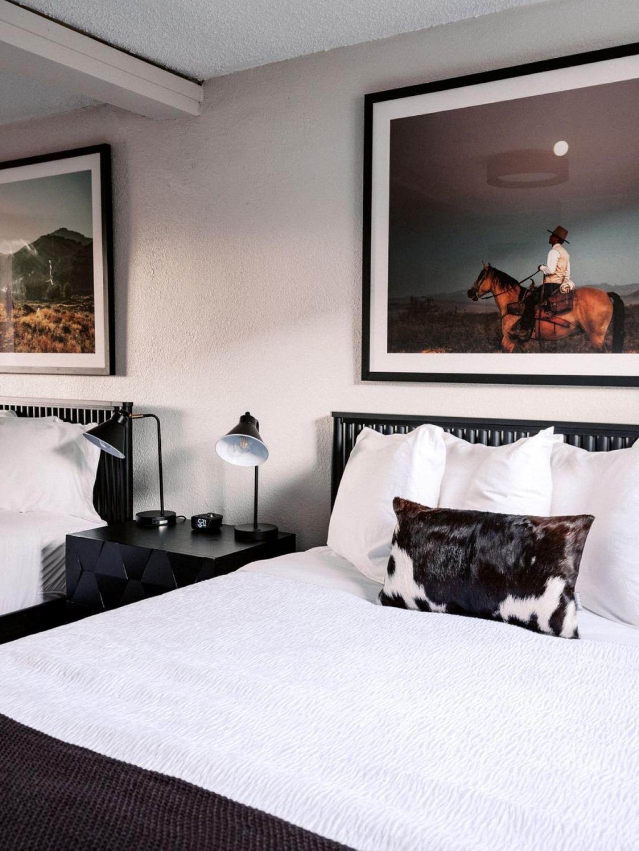 Western Lodge Стиймбоут Спрингс Екстериор снимка